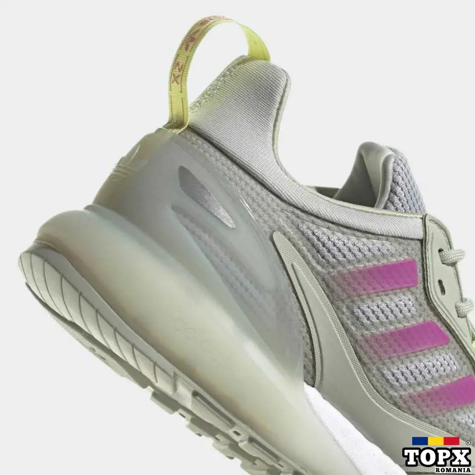 Adidasi Adidas ZX 2K Boost 2.0 ORIGINALI 100% nr 36.5 ; 40 în