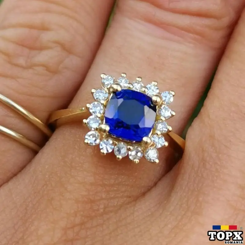Inel Logodna "Amore Blu" Aur 18k cu Safir Cushion cut si Diamante - 2