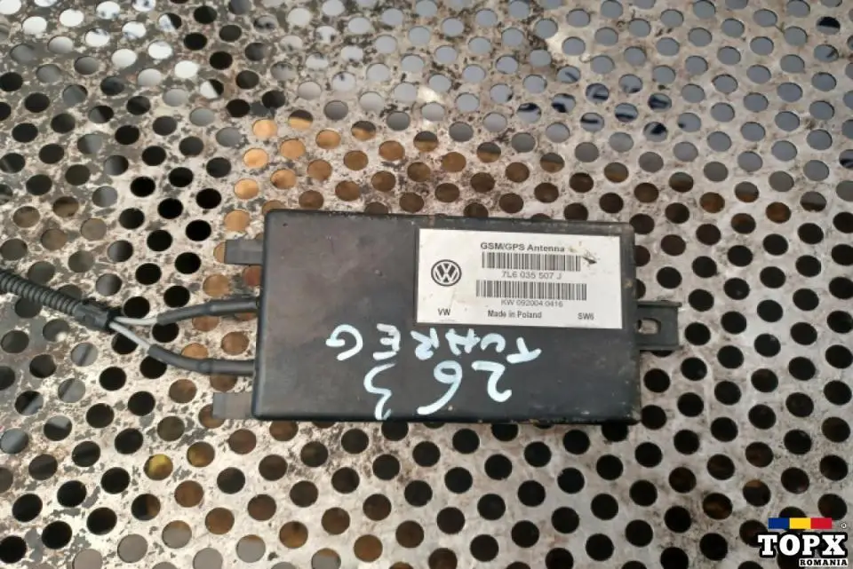 Modul antena 7L6035507J Volkswagen VW Touareg generatia 1 7L [2002 - 2007] Crossover 2.5 TDI MT (174
