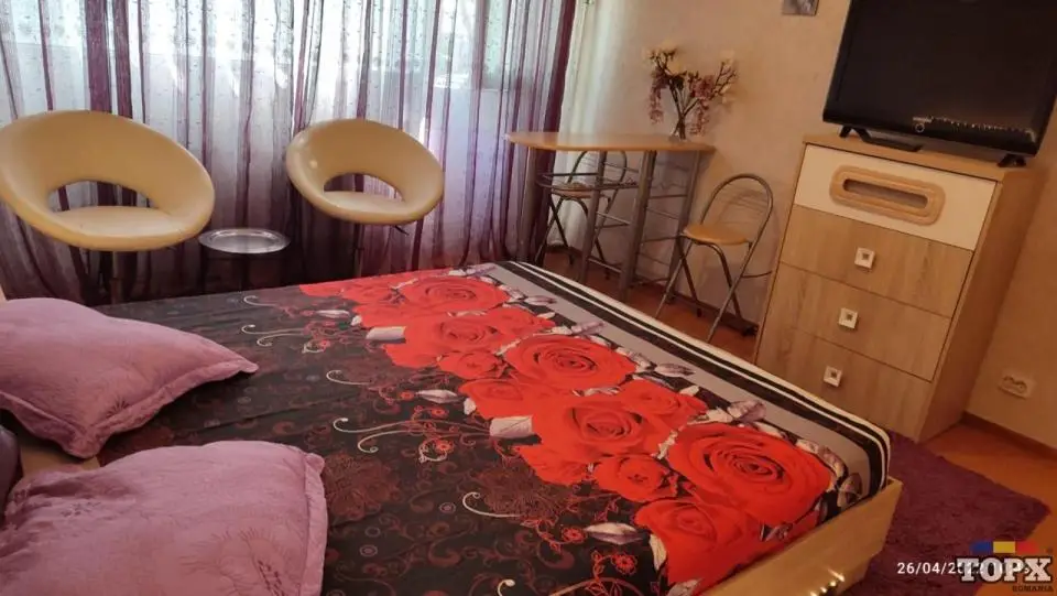 Regim hotelier - Eroii Revoluției