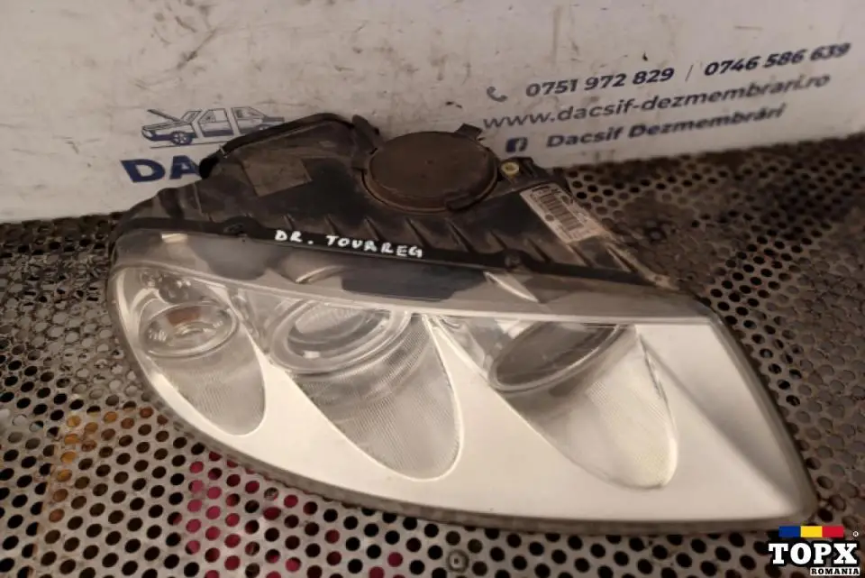 FAR DREAPTA  Volkswagen Touareg