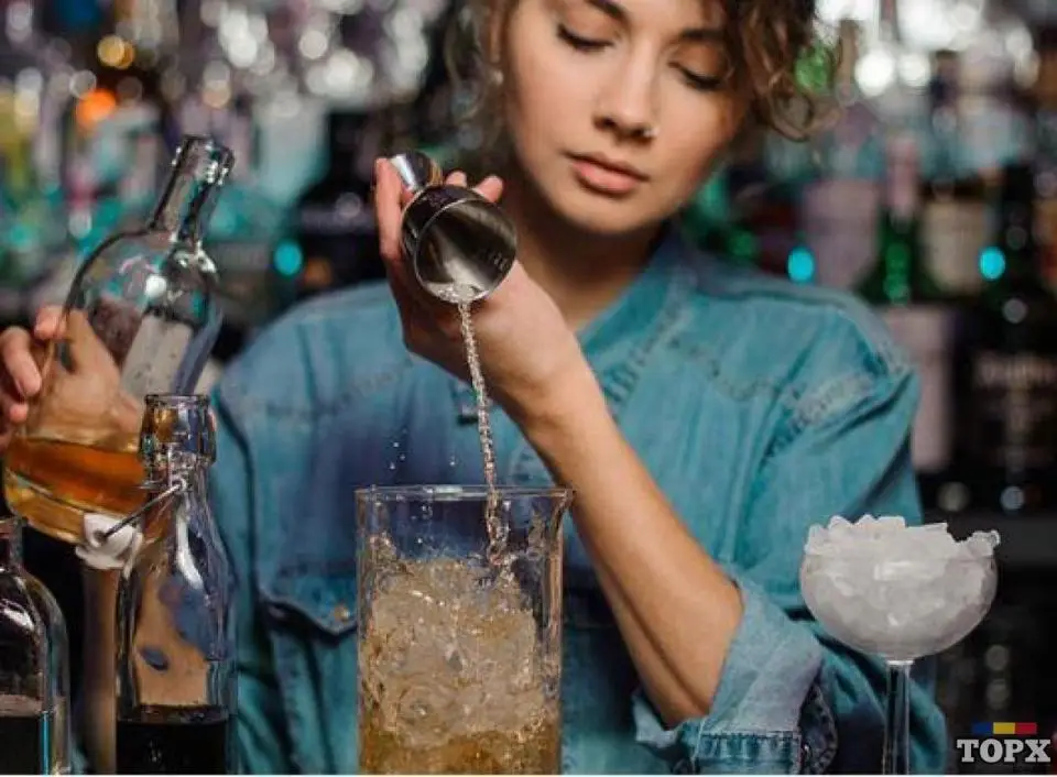 Barman/Ospatar Restaurant