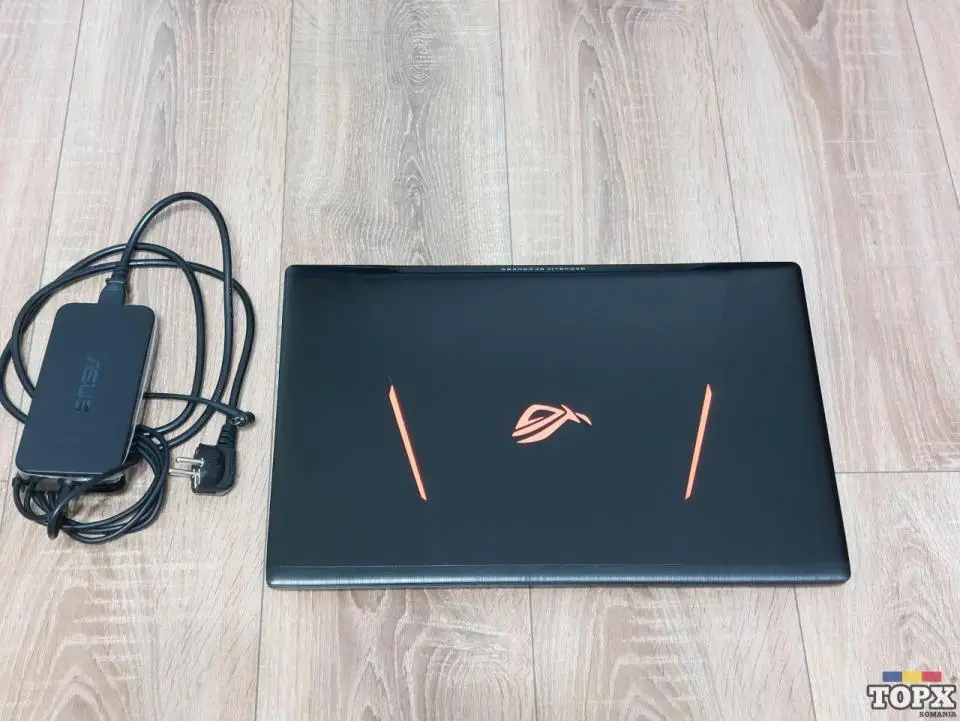 Laptop Gaming ASUS ROG STRIX GL753VD-GC009