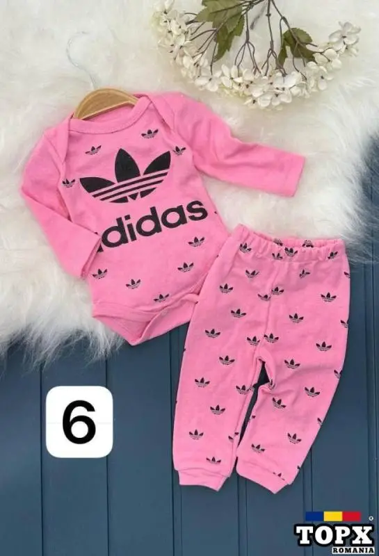 Compleuri bebelusi! Body +pantaloni ! Nr 1: 3 luni  3 luni  6 luni  6 - 5