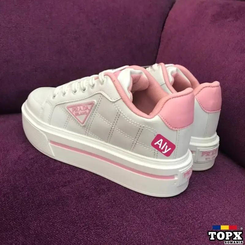 39 39 39 40 adidași damă albi prada 210 lei