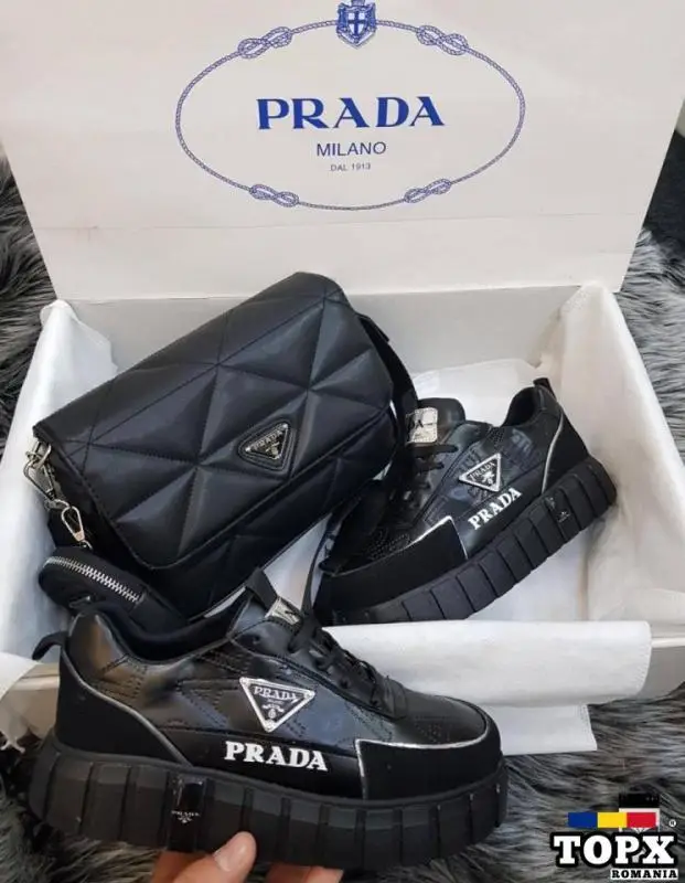Set prada 36-40 280 lei Geanta 280 lei Set 480 lei