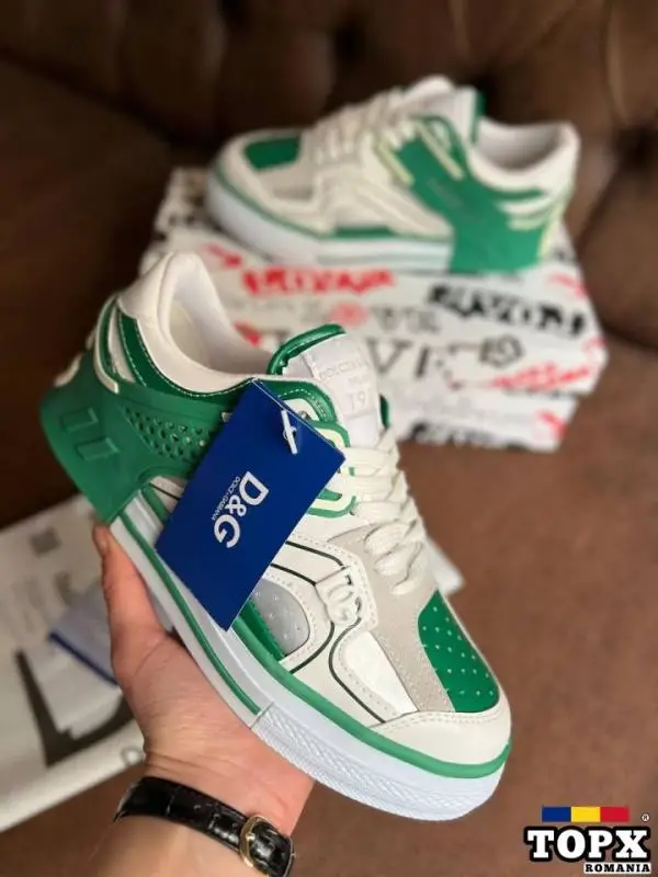 Adidasi dolce&gabbana 36-40 290 lei