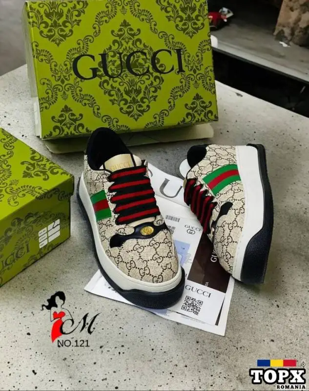 Adidasi gucci 40-44 300 lei
