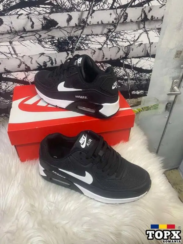 Adidași Negru și alb - 36-41 Alb -36-45 ! Pret 165 de lei