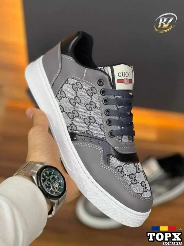 Armani & Gycciy 40-45 220 lei Pe comanda