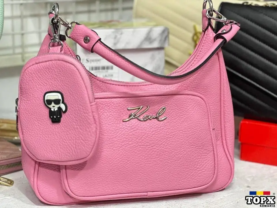 28 *18 cm geanta 125 lei