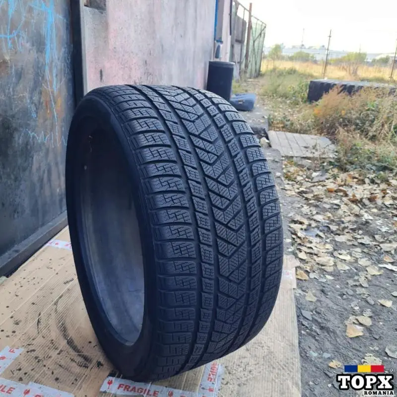 1 Cauciuc ca nou Pirelli Sottozero 3 . 285 35 R20 M+S