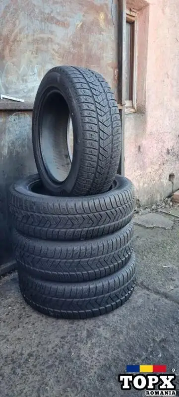 2 Anvelope Pirelli 215 60 R17 M + S