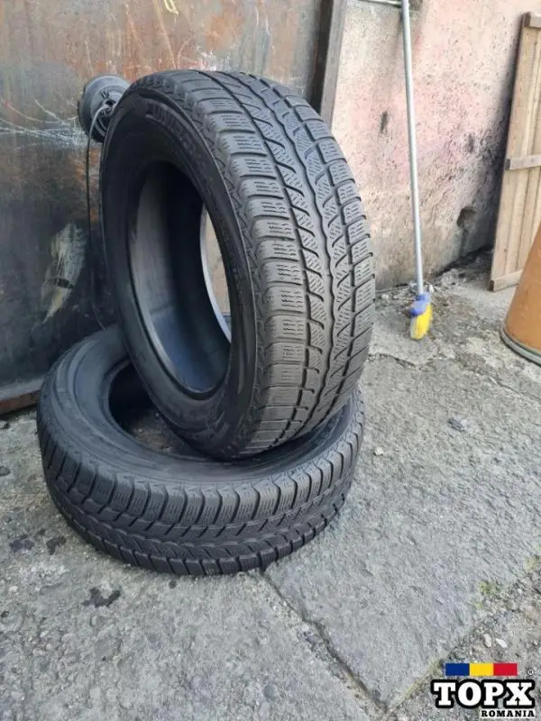 2 Cauciucuri Uniroyal 225 60 R16 M +S