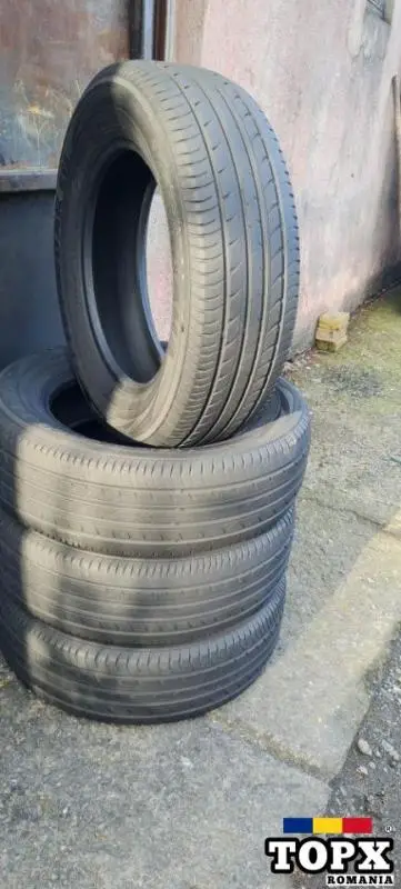 4 Cauciucuri Yokohama 225 65 R17 la 500 lei