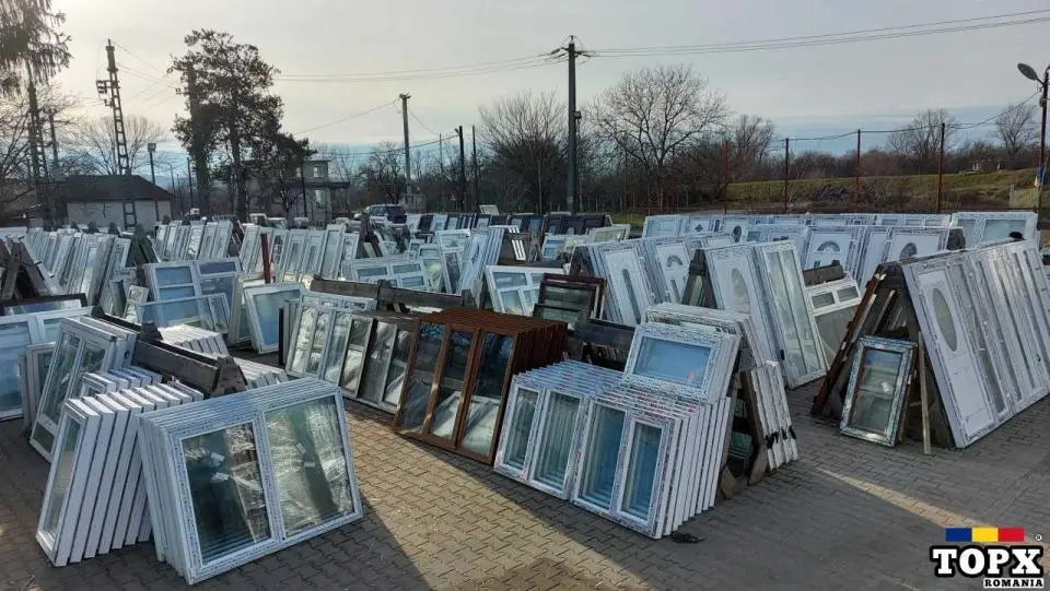 Tamplarie PVC cu sticlă 4 anotimpuri/geamuri 1-3 canate   6 camere 7cm