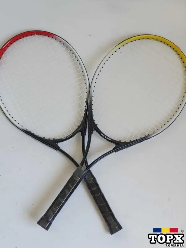 Racheta tenis de camp nou la set sau bucata