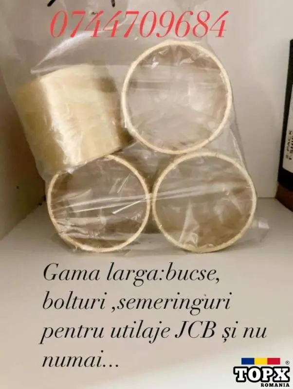 Bolturi  bucse  distantiere pentru 3cx si 4cx JCB - 4