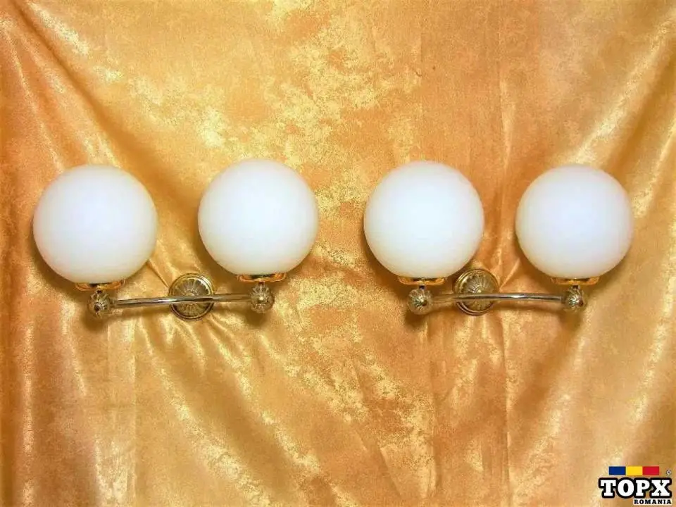 Set aplice duble Art Deco  opalina  crom  vintage