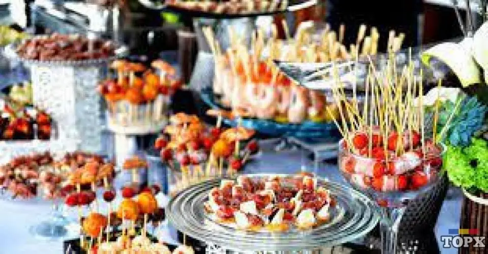 Ajutor bucătar/Lucrător bucătărie/Catering