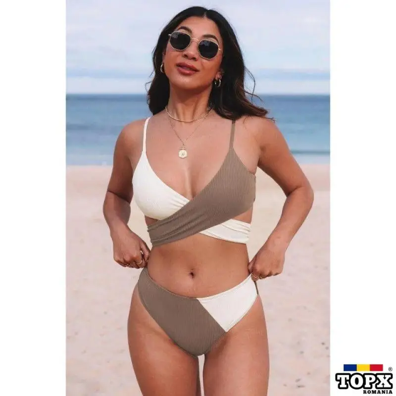 Costum de baie in 2 piese din material reiat cu sutien petrecut in fata - 2