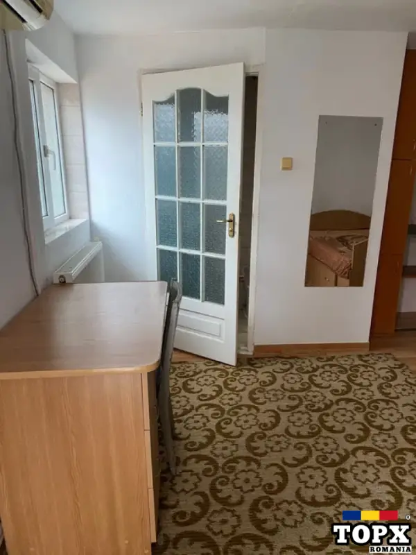 Garsoniera in curte cu o vila Str. Arubium Zona Spital Fundeni Colentina