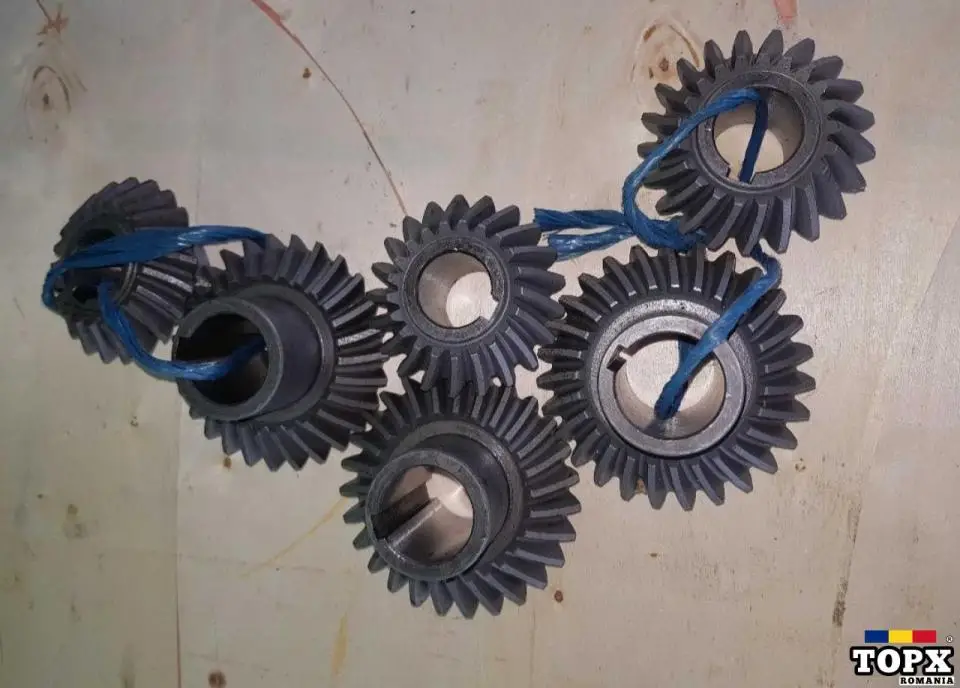 Pinioane cositoare elicoidale conice cositoare deutz-fahr potingher