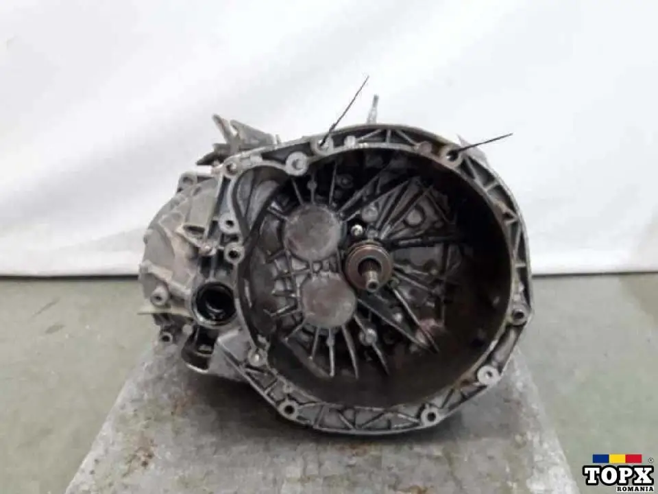 Cutie viteze Opel Vivaro PK6; 1.9 DCI; 6 Trepte