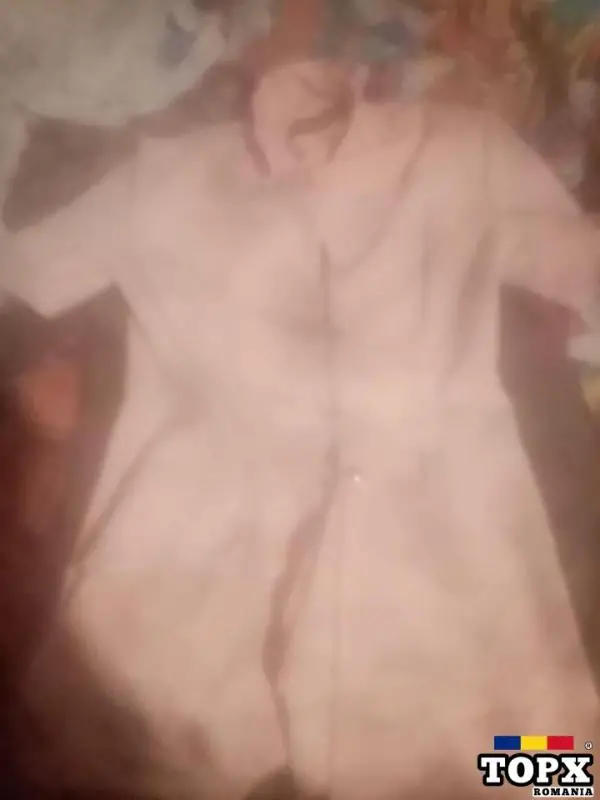 Vând rochiță tip palton