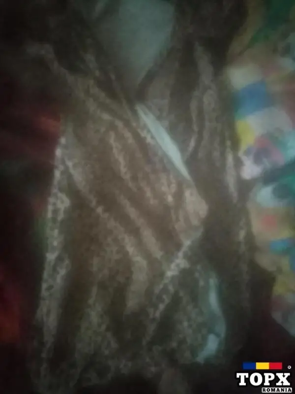 Vând rochiță cu imprimeu leopard