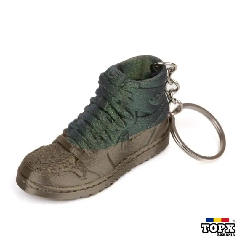 Breloc Runner Adidasi diferite culori -ARTIFACT3D - 5