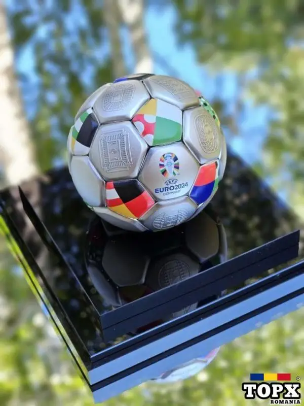 Mingie Oficiala Moneda Statueta Argint 999 UEFA 2024