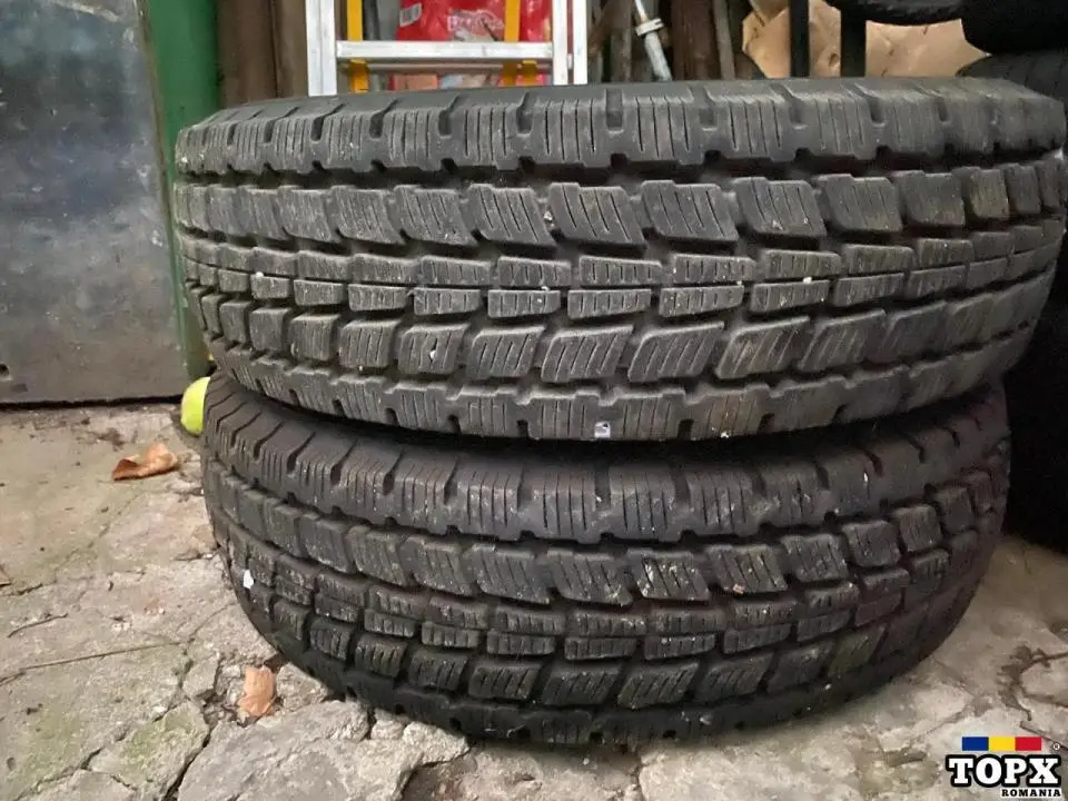 2 anvelope PETLAS FULL GRIP PT935 195 70 R15 C