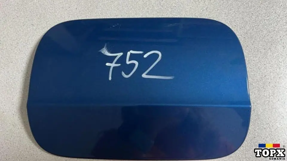 CAPAC USITA REZERVOR AUDI A5 COUPE 2011 COD CULOARE LX5V