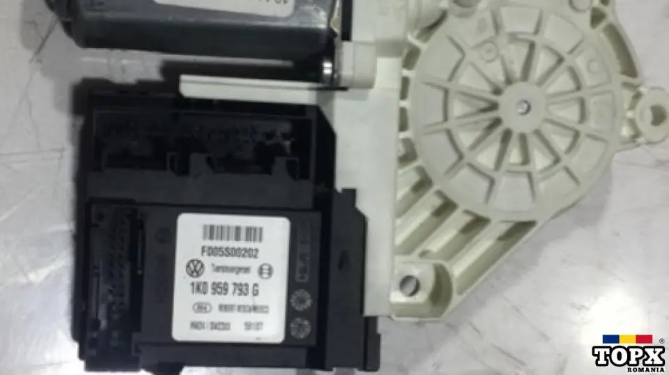 Motoras macara geam usa dreapta fata VW Jetta cod 1K0 959 793 G / 1K0959793G